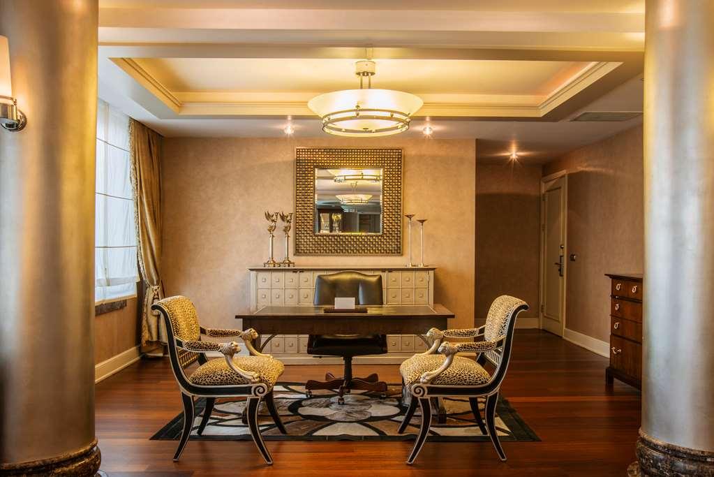 Otel Divan