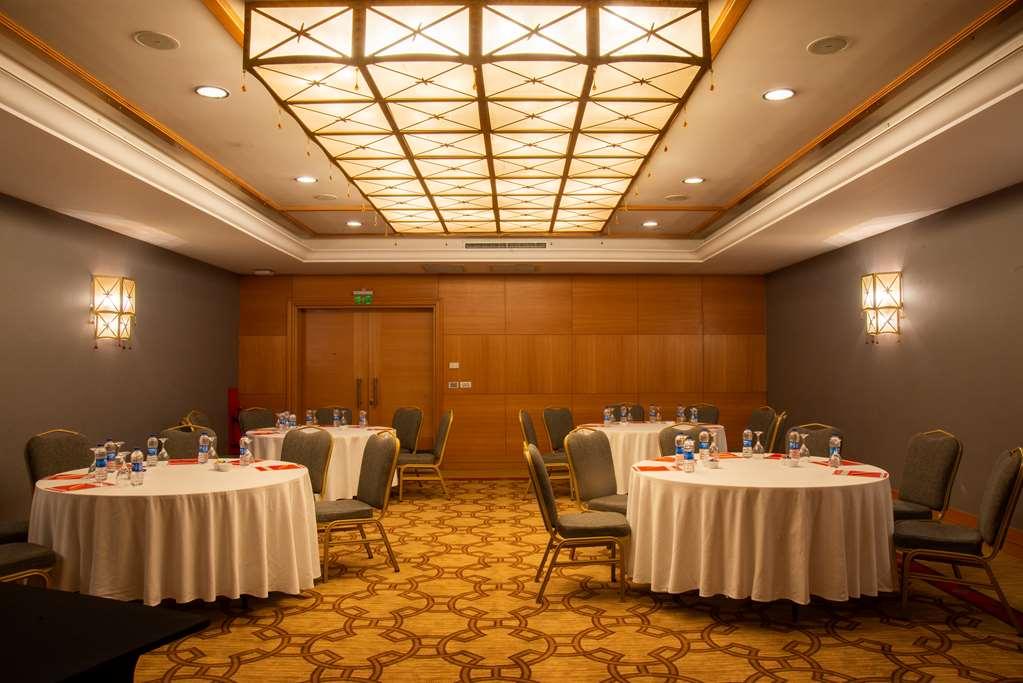 Divan Otel